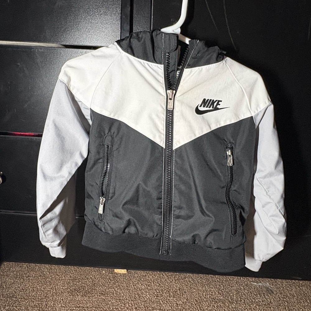Nike Two-Tone Black and Gray Jacket